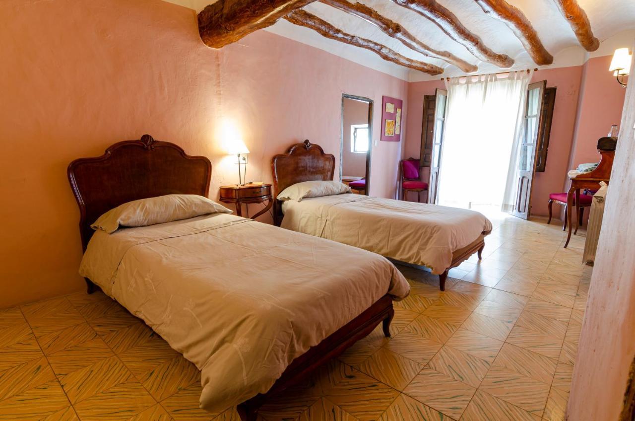 Turismo Rural La Ojinegra Alloza Buitenkant foto