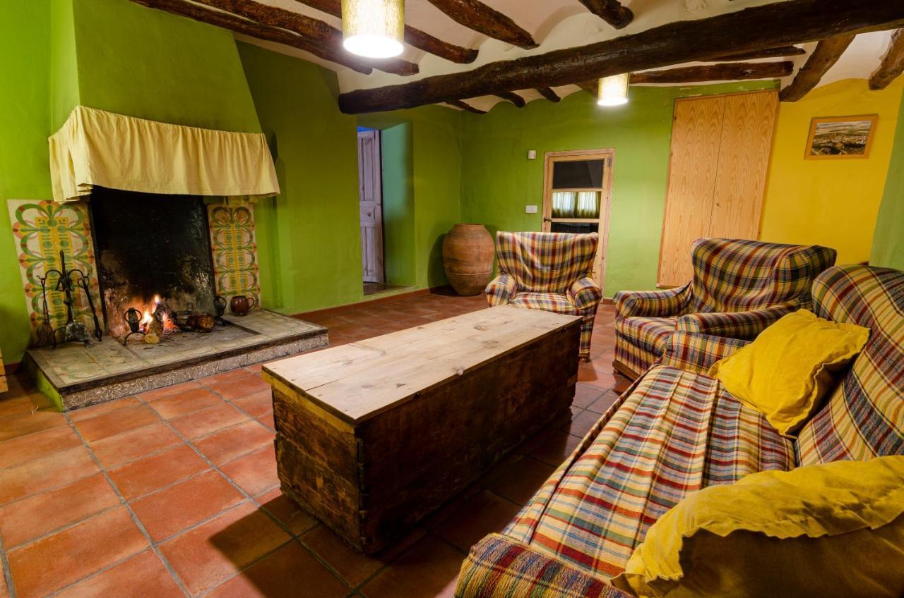 Turismo Rural La Ojinegra Alloza Buitenkant foto